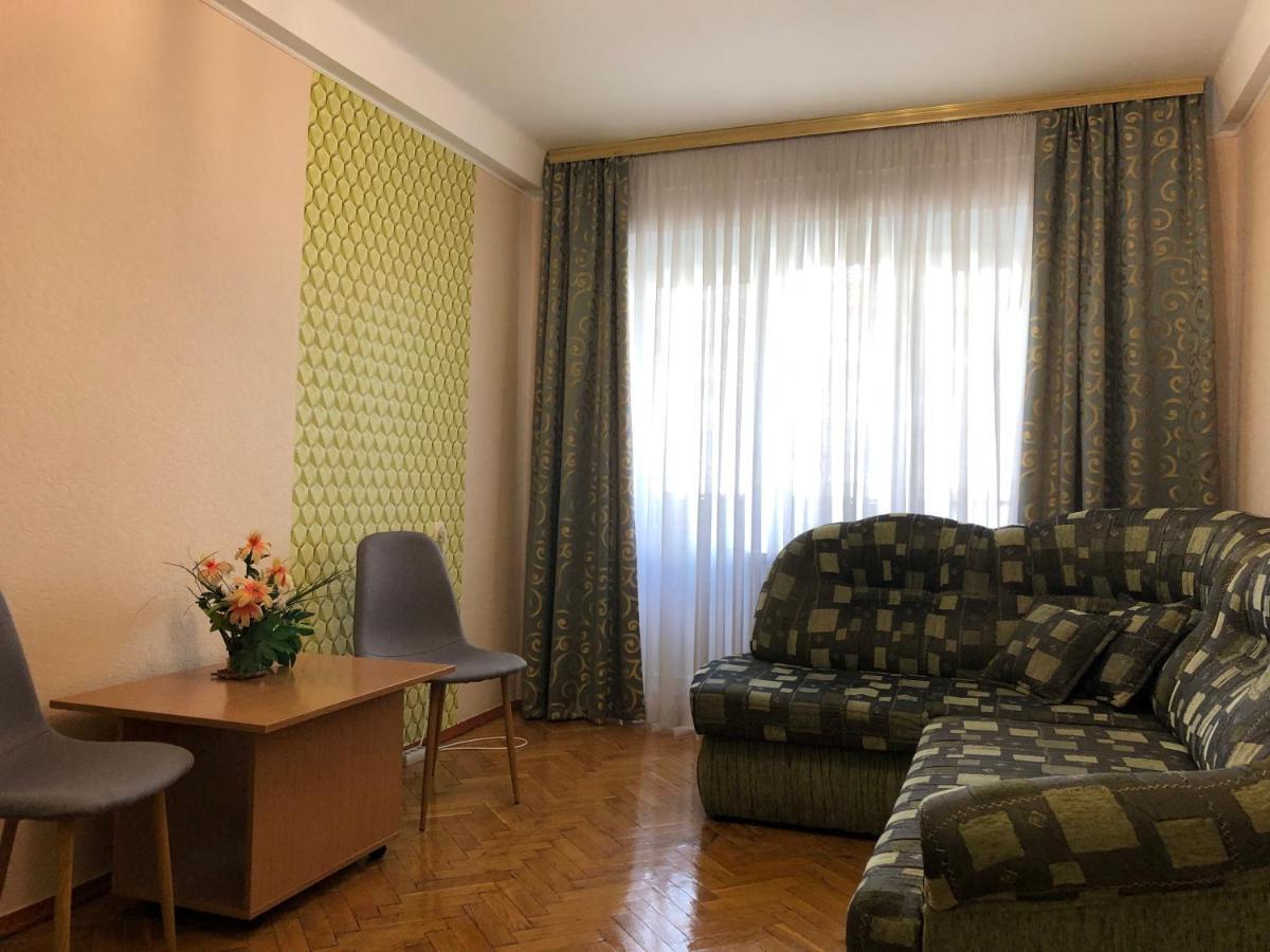 Kyiv Daily Rent Apartments On Bogdana Gavrilishina 10 Exteriör bild